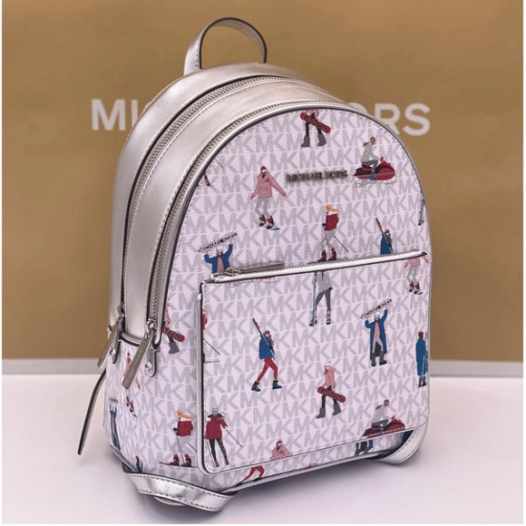 Michael Kors Jet Set Girls Adina
Medium Backpack MK Bright White
Silver - Picture 10 of 12